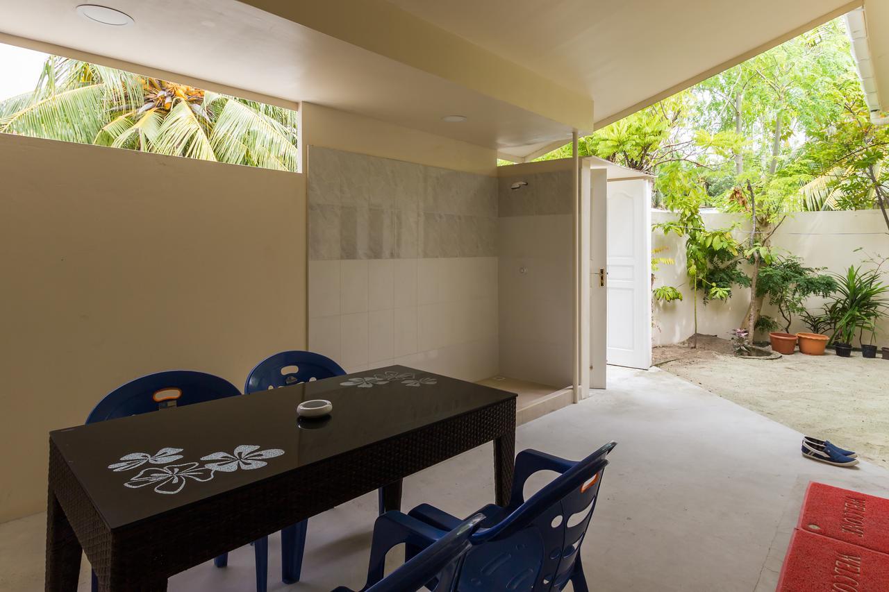 Surf Trip Maldives Hotel Thulusdhoo Exterior foto