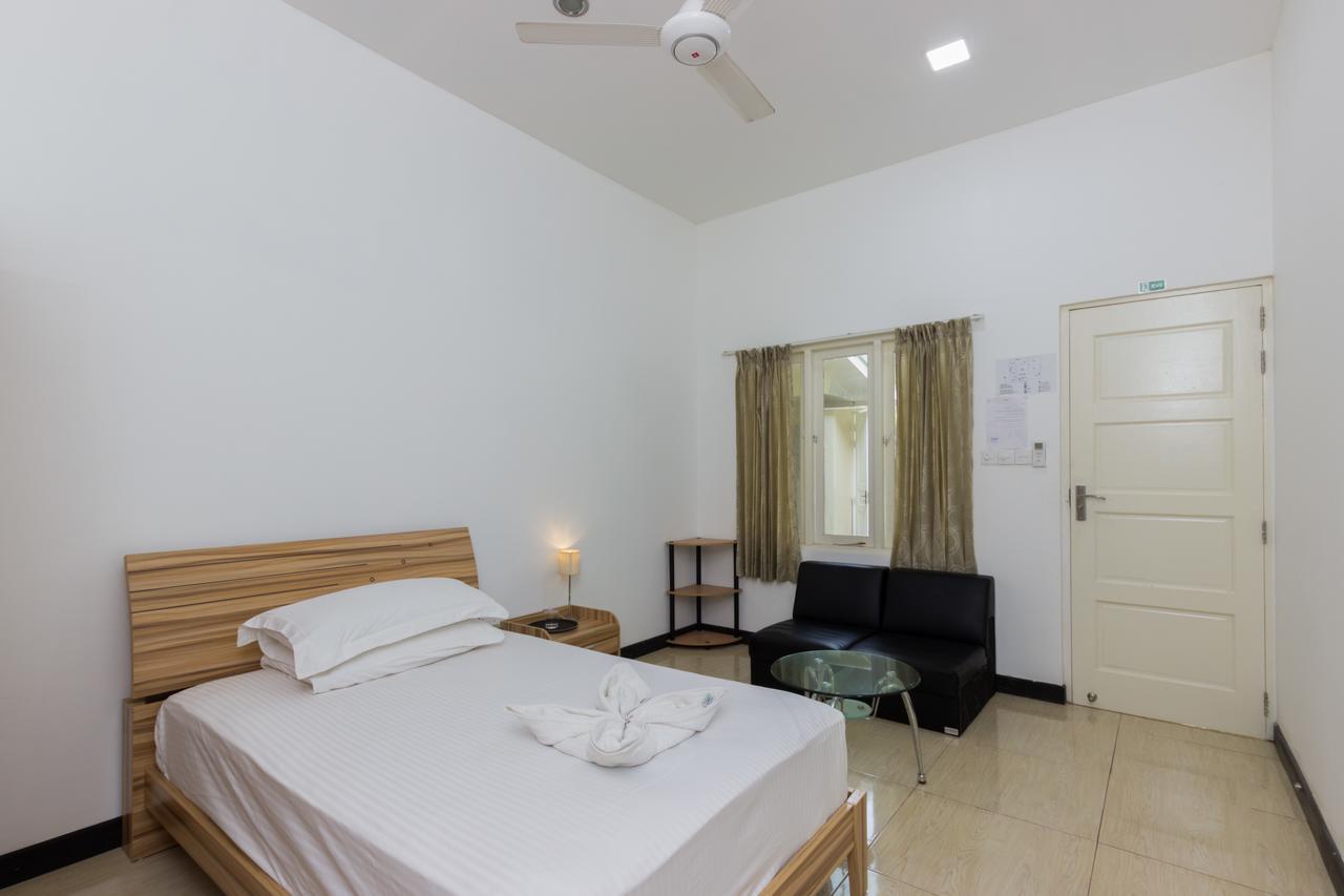 Surf Trip Maldives Hotel Thulusdhoo Exterior foto